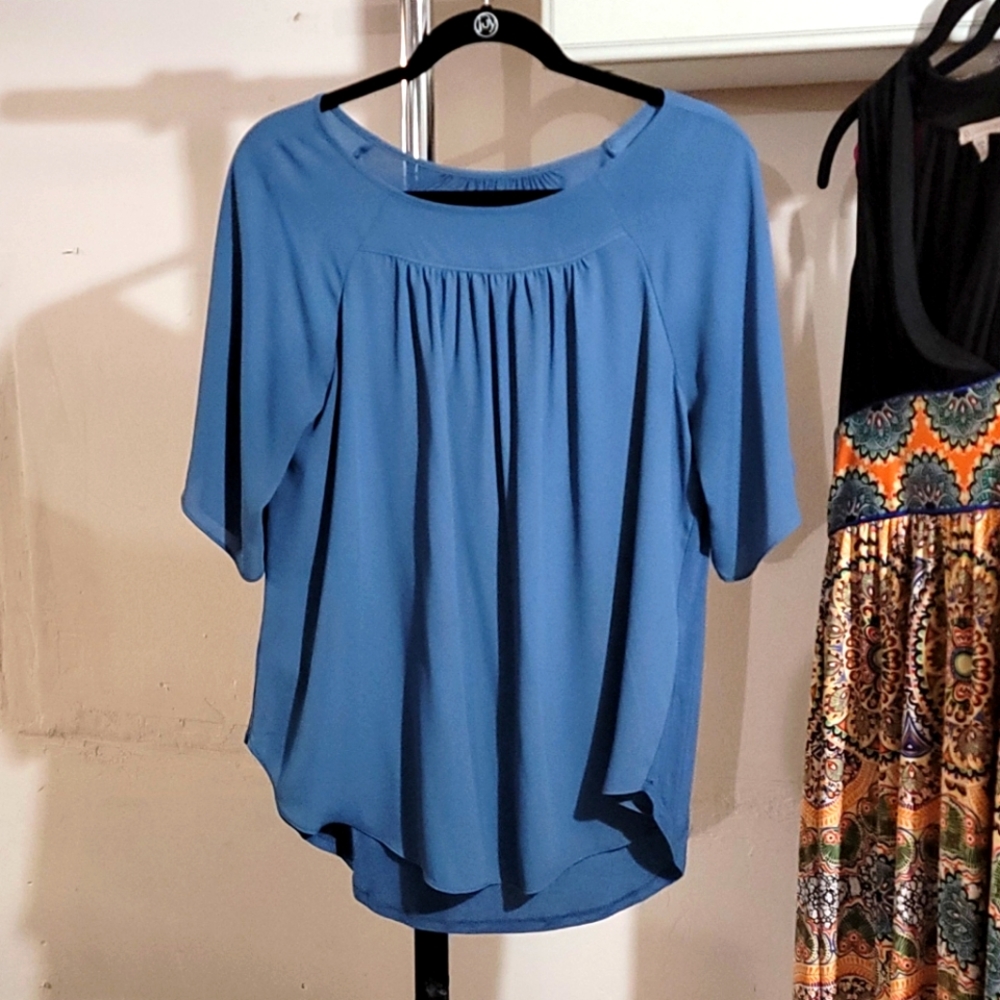 Blue Top - loose Style